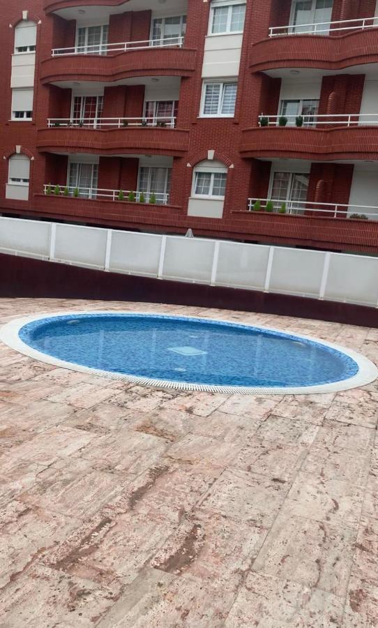 Castro Holidays - Centrico Piscina Urbanizacion Garaje Gratis Кастро-Урдіалес Екстер'єр фото