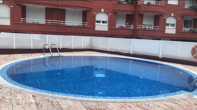 Castro Holidays - Centrico Piscina Urbanizacion Garaje Gratis Кастро-Урдіалес Екстер'єр фото