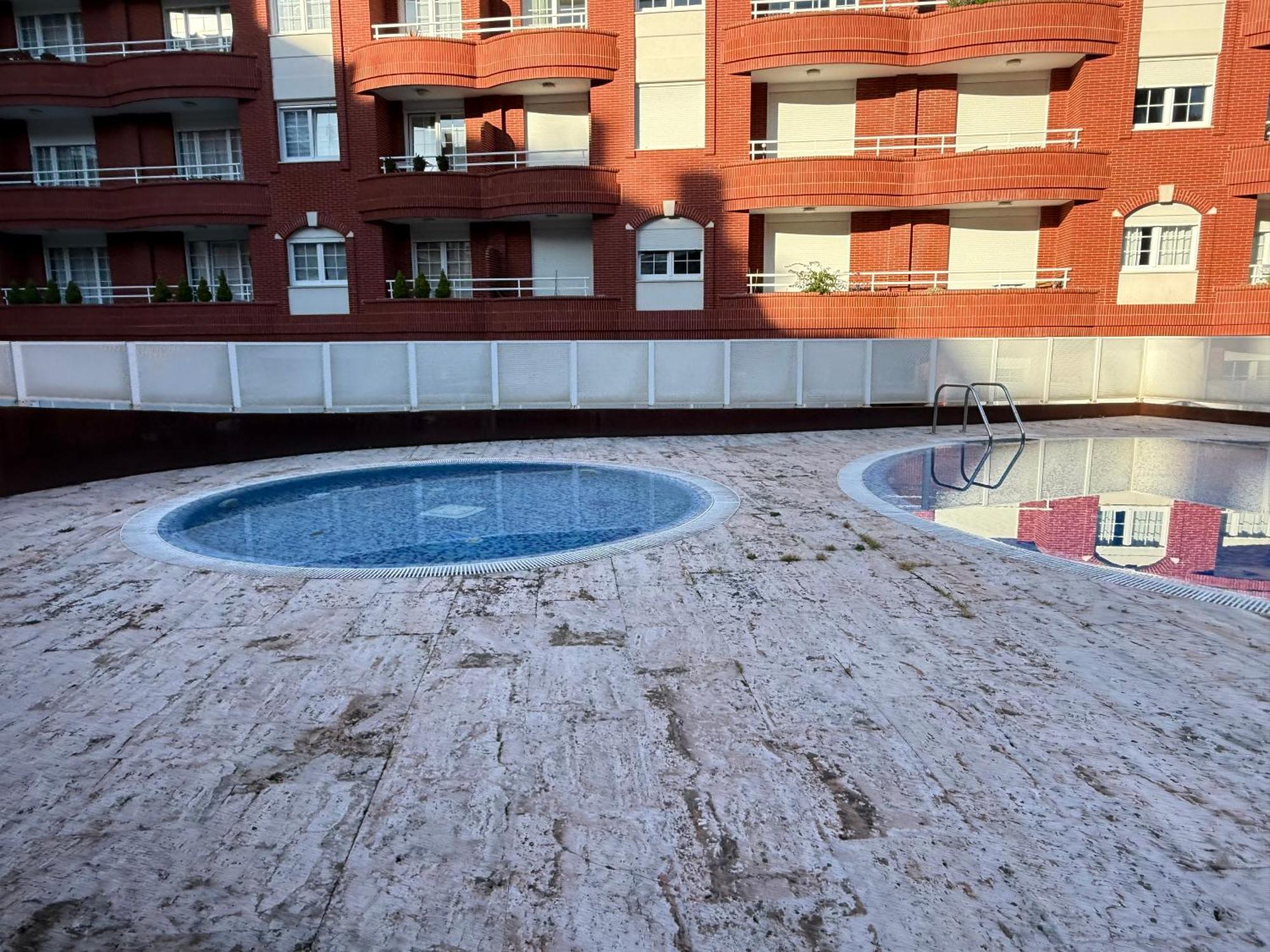 Castro Holidays - Centrico Piscina Urbanizacion Garaje Gratis Кастро-Урдіалес Екстер'єр фото