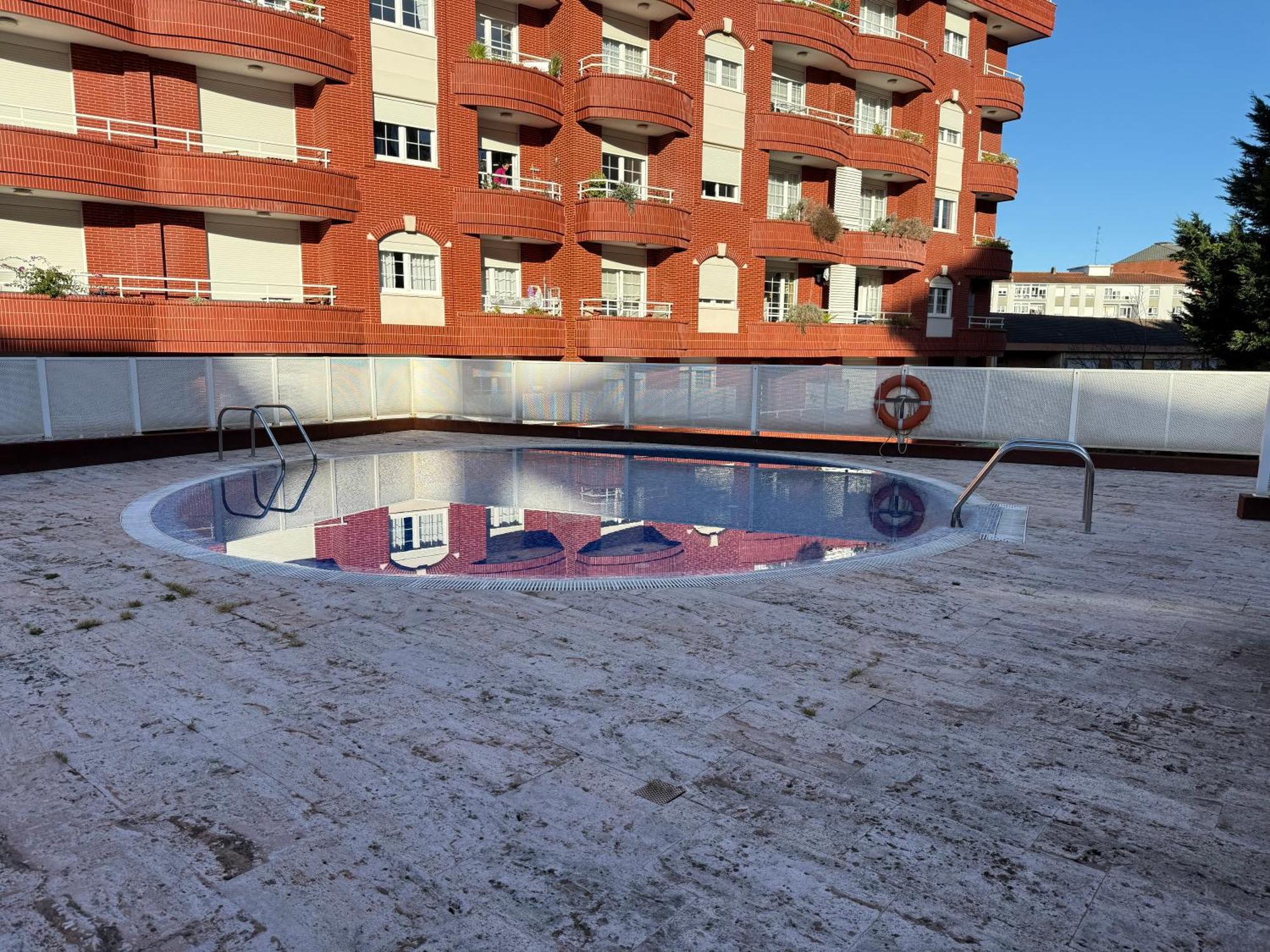 Castro Holidays - Centrico Piscina Urbanizacion Garaje Gratis Кастро-Урдіалес Екстер'єр фото